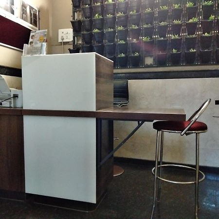 Bedspace- Capsule Ac Hotel Mangalore Buitenkant foto