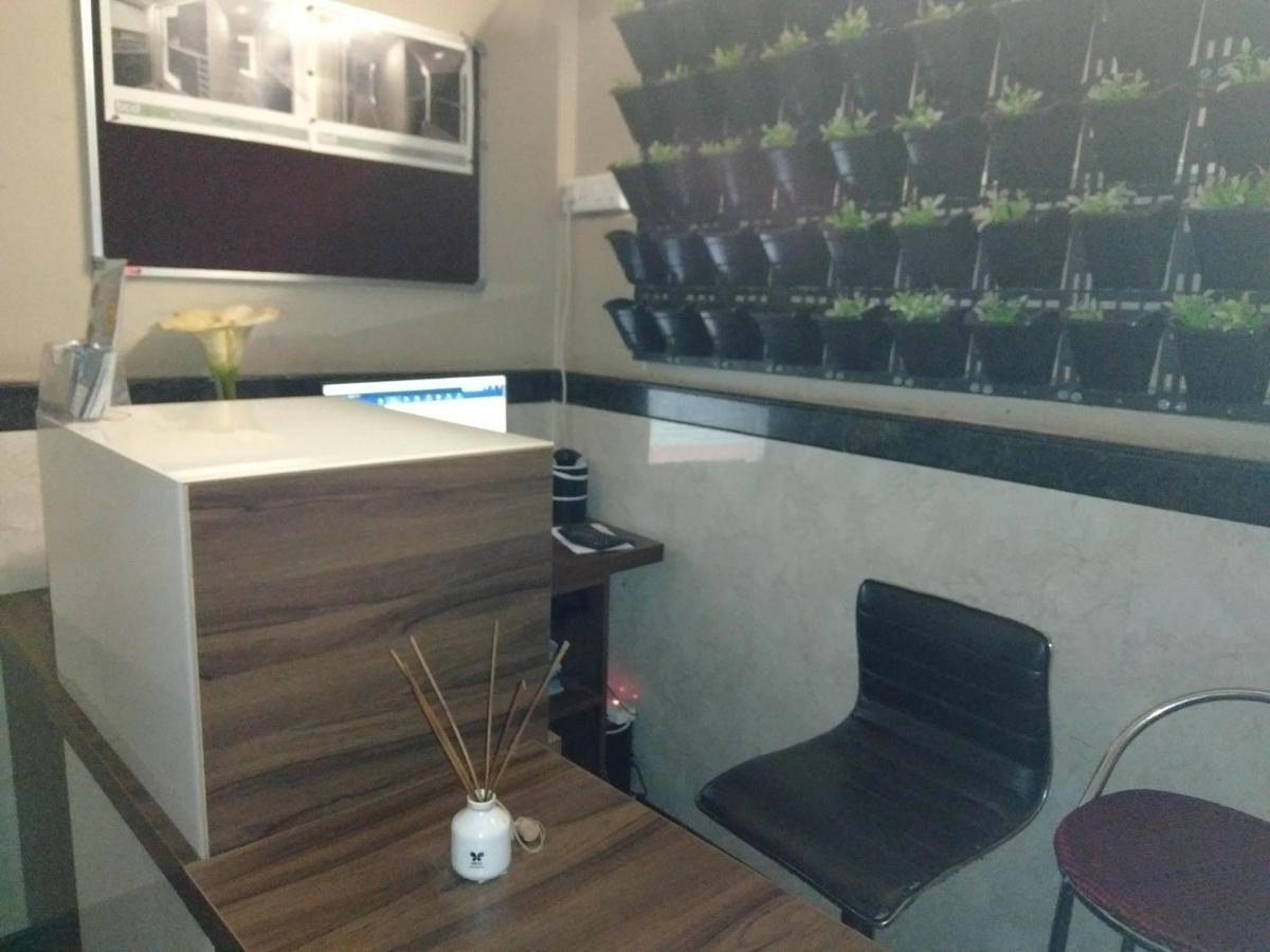 Bedspace- Capsule Ac Hotel Mangalore Buitenkant foto